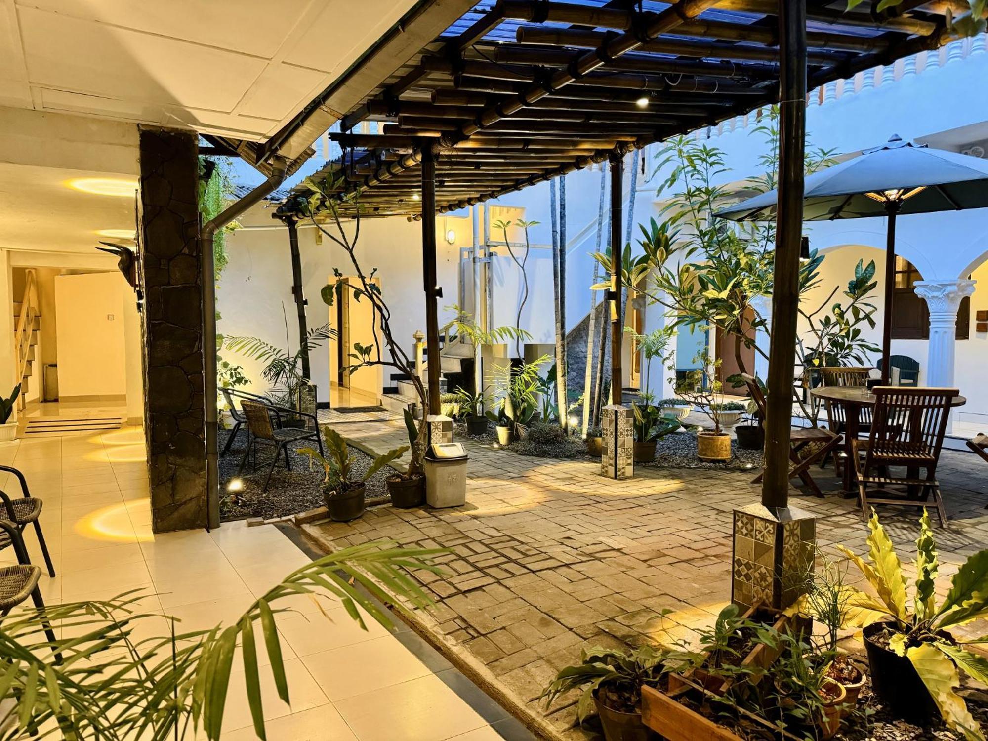 The Raden Patah Heritage Kota 2* Semarang